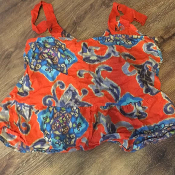 Top - Picture 2 of 3